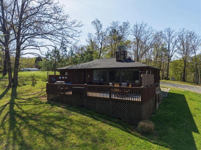 498 Paddle Ln, New Concord, KY 42076