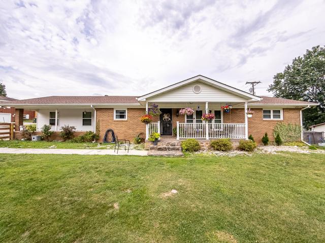 10 Joan St, Williamsburg, KY 40769
