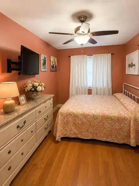 Bedroom - 10 Joan St, Williamsburg, KY 40769 photo 1 of 5