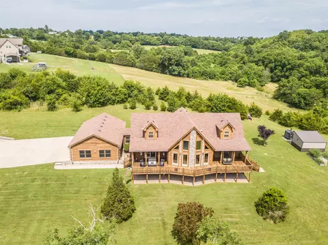 660 Parsons Ln, Harrodsburg, KY 40330