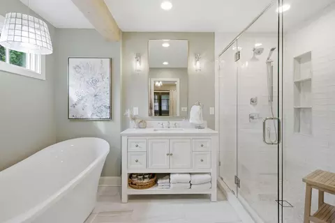 Bath - 189 Red Gate Rd, Lancaster, KY 40444 photo 1 of 5