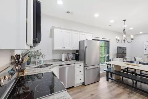 Kitchen - 189 Red Gate Rd, Lancaster, KY 40444 photo 9 of 9