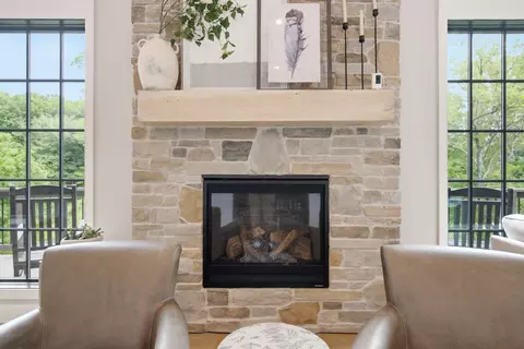Living - 189 Red Gate Rd, Lancaster, KY 40444 photo 5 of 8
