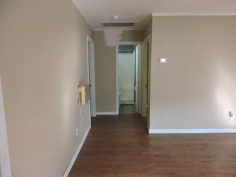 Entry Way - 205 E 15th St, Benton, KY 42025 photo 1 of 1
