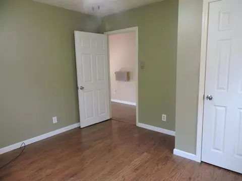 Bedroom - 205 E 15th St, Benton, KY 42025 photo 4 of 4