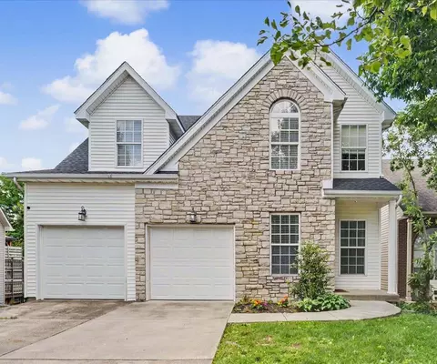 3124 Roundway Down Ln, Lexington, KY 40509