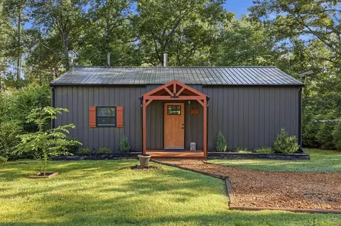 22 Deercrest Ln, Murray, KY 42071