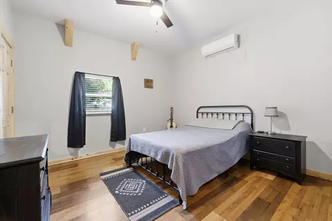 Bedroom - 22 Deercrest Ln, Murray, KY 42071 photo 1 of 2