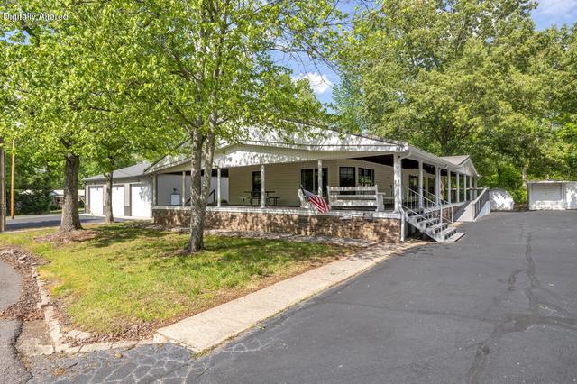 842 Treasure Island Rd, Hardin, KY 42048