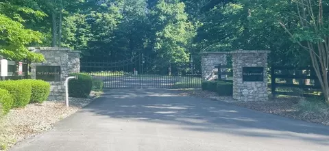 lot8 Village Ct, Russell Springs, KY 42642