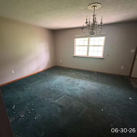 Living - 270 Jackson Dr, Tyner, KY 40486 photo 1 of 1