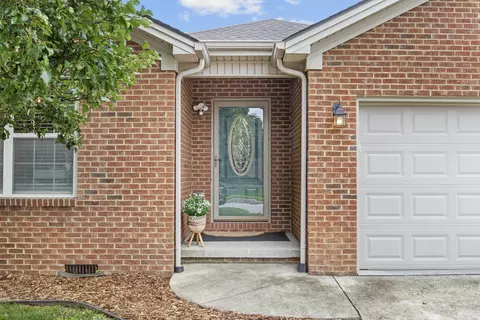 124 Bryants Trl, Berea, KY 40403