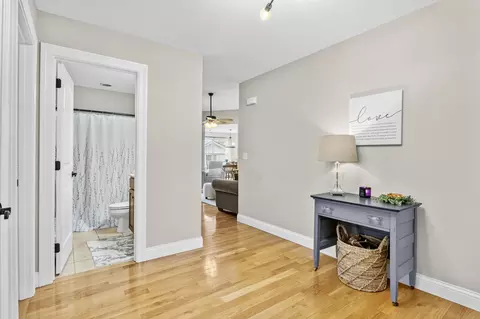 Entry Way - 124 Bryants Trl, Berea, KY 40403 photo 1 of 2
