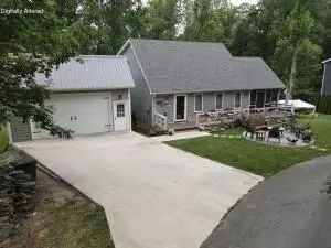 255 Tall Timber Dr, Jamestown, KY 42629