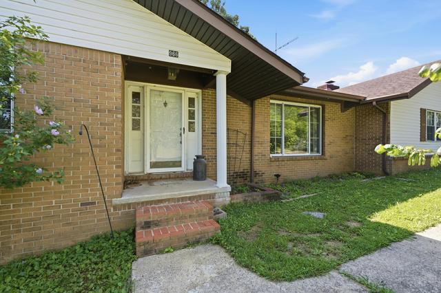 966 Jake Dukes Rd, Grand Rivers, KY 42045
