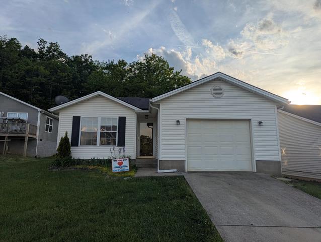 1660 Calloway, Murray, KY 42071