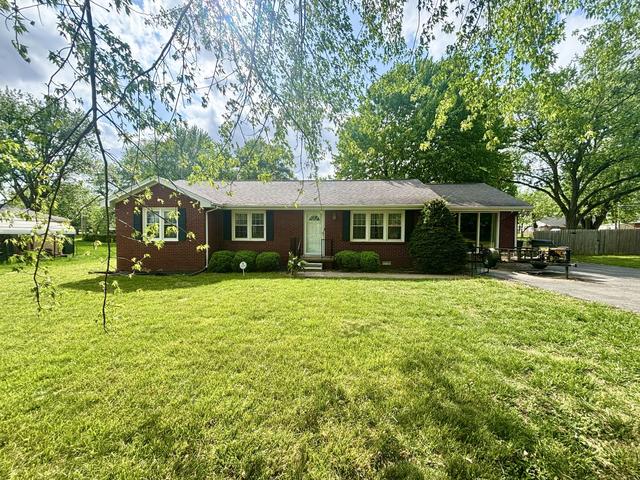 417 Wayne Dr, Hopkinsville, KY 42240