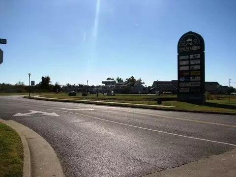 2720 W Park Dr, Paducah, KY 42001