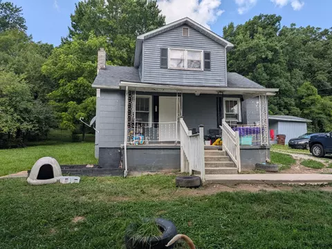 2791 Scaffold Cane Rd, Berea, KY 40403