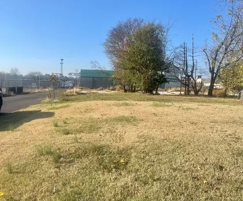 1111 S Campbell St, Hopkinsville, KY 42240