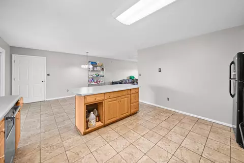 Kitchen - 2679 Loop Ln, Gracey, KY 42232 photo 6 of 6