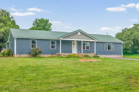 Exterior - 2679 Loop Ln, Gracey, KY 42232 photo 6 of 12
