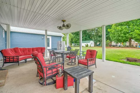 Exterior - 2679 Loop Ln, Gracey, KY 42232 photo 8 of 12