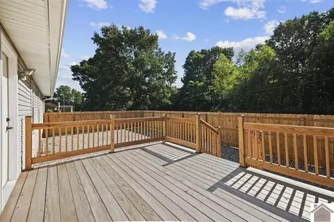 Exterior - 3960 Husband Rd, Paducah, KY 42003 photo 2 of 2