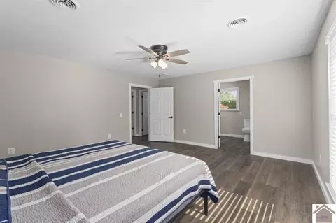 Bedroom - 3960 Husband Rd, Paducah, KY 42003 photo 1 of 4