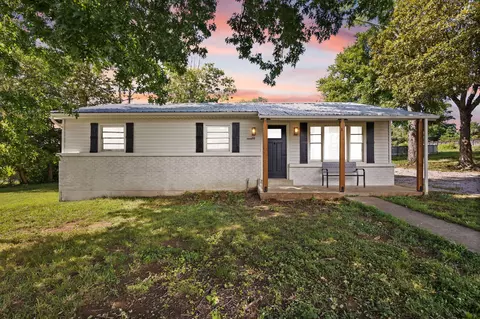 102 Walnut St, Ferguson, KY 42533