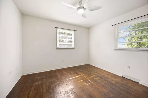 Bedroom - 102 Walnut St, Ferguson, KY 42533 photo 6 of 8