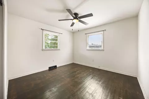 Bedroom - 102 Walnut St, Ferguson, KY 42533 photo 3 of 8