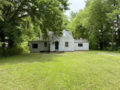 6315 Cold Springs Rd, Paducah, KY 42003