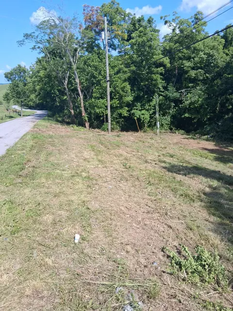 2707 Short Pike, Hustonville, KY 40437