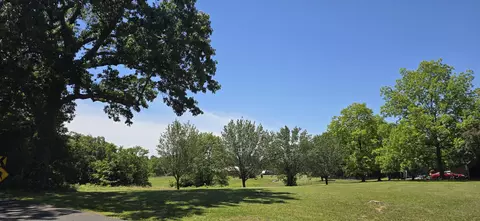 300 Marco St, Benton, KY 42025