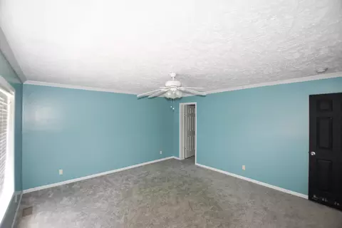 Bedroom - 40 Marigold Ln, Grayson, KY 41143 photo 1 of 6