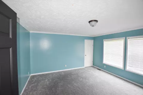 Bedroom - 40 Marigold Ln, Grayson, KY 41143 photo 4 of 6