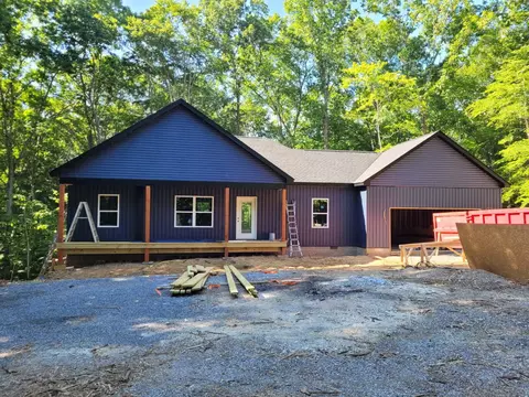 70 Deerfield Ct, Cadiz, KY 42211