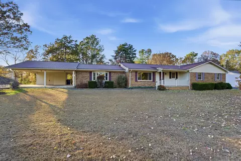 111 Cherry Grove Dr, Benton, KY 42025