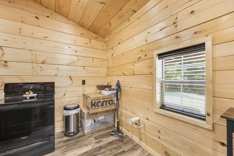 Kitchen - 4 Lacy Ln, Campton, KY 41301 photo 1 of 1