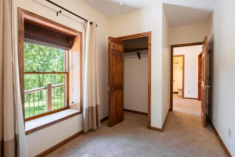 Bedroom - 1091 Deepwood Dr, Murray, KY 42071 photo 3 of 5