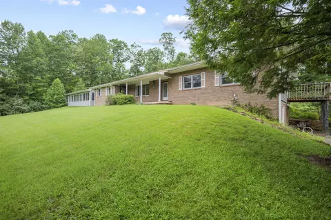 Exterior - 30 Dusty Rd, Morehead, KY 40351 photo 5 of 11