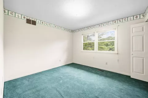 Bedroom - 30 Dusty Rd, Morehead, KY 40351 photo 3 of 8