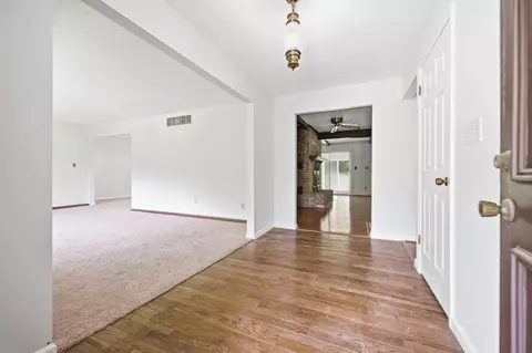 Entry Way - 30 Dusty Rd, Morehead, KY 40351 photo 1 of 2