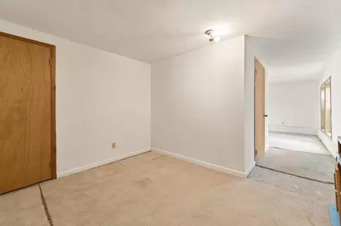 Bedroom - 327 Day Holw, Bledsoe, KY 40810 photo 13 of 13