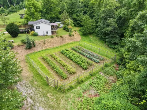 Other - 327 Day Holw, Bledsoe, KY 40810 photo 31 of 31