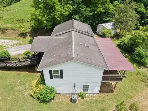 View/Area - 327 Day Holw, Bledsoe, KY 40810 photo 2 of 6