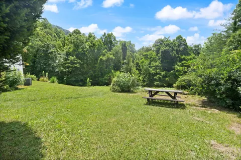 Exterior - 327 Day Holw, Bledsoe, KY 40810 photo 19 of 25