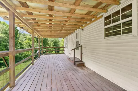 Exterior - 327 Day Holw, Bledsoe, KY 40810 photo 13 of 25