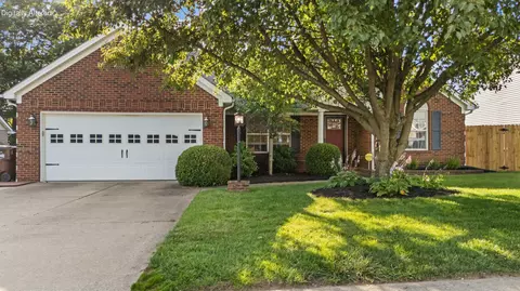 225 Cannonball Dr, Nicholasville, KY 40356